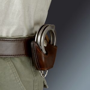 kirkpatrick Leather Compact cuff holder in brown