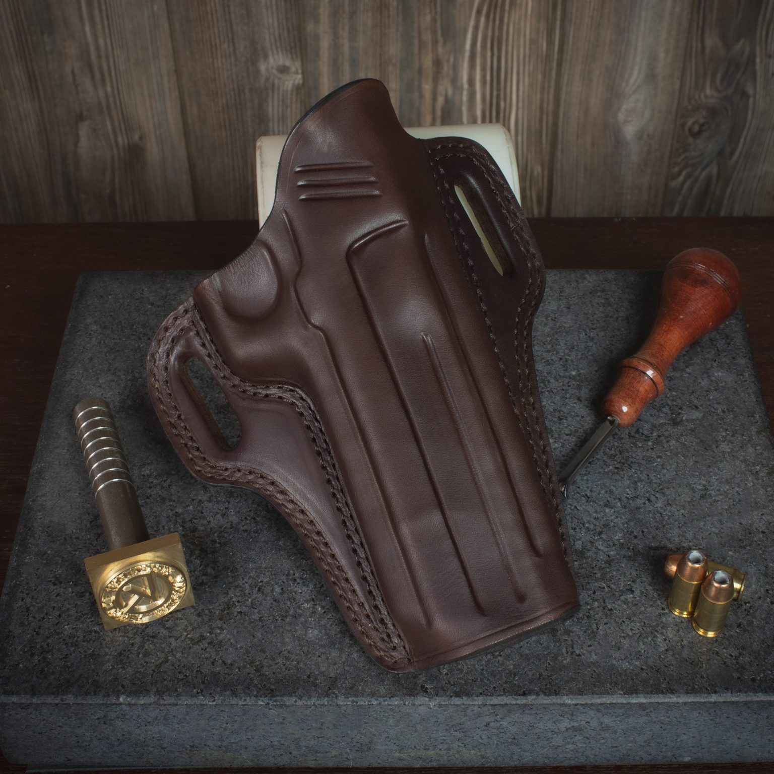 Model 2010 - Under Cover - Desert Eagle - Kirkpatrick Leather Holsters