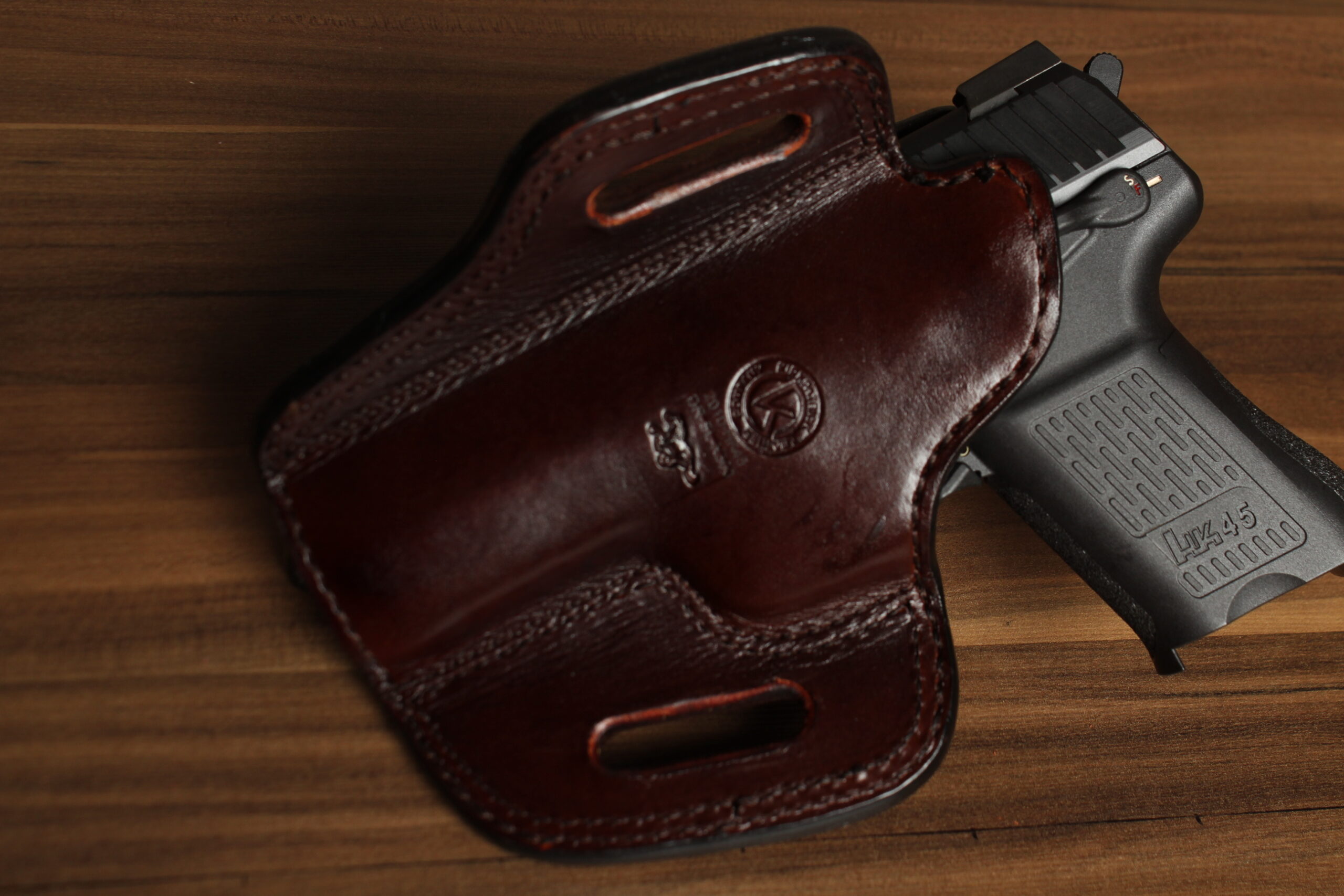 OVERSTOCK - Model 2010 Undercover OWB holster for HK45, Brown, RH, Smooth leather lined