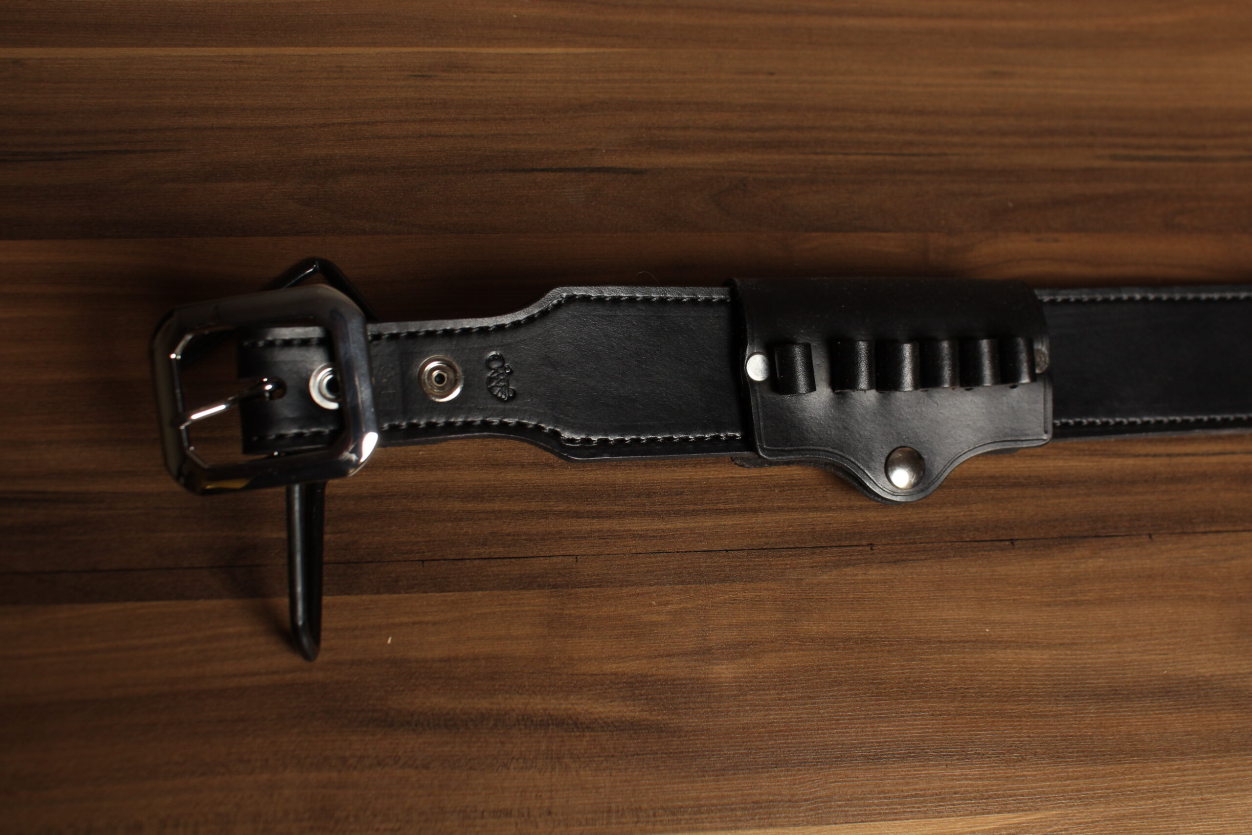 OVERSTOCK - Model K97 Sixgunner rig for S&W L-Frames 4", Black, Plain, .357CAL, Size 42"C, Right Hand