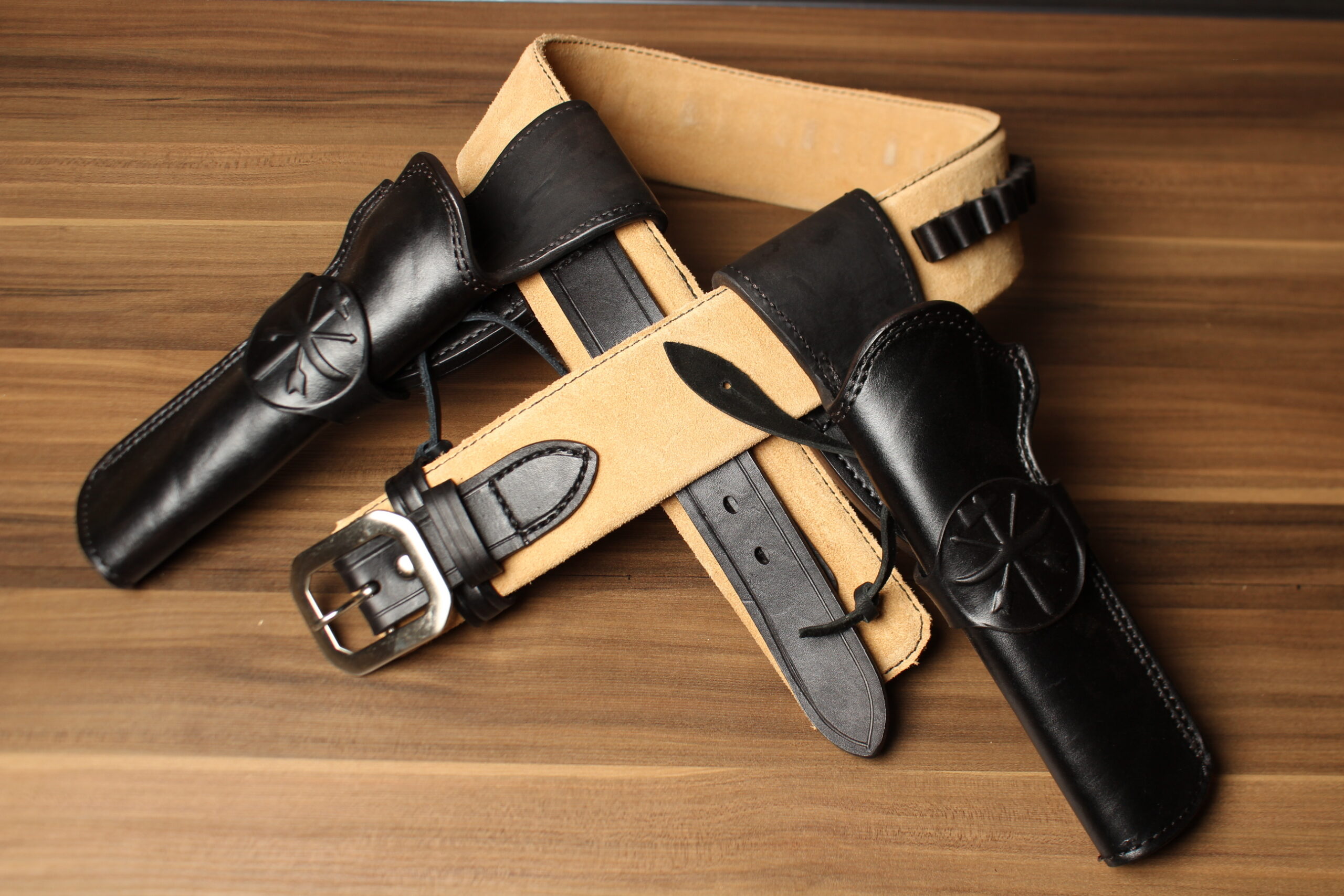 OVERSTOCK - Model GY04B Graveyard Rig for SAA/clones 7.5", Black, .357 Cal, 38"C, Choctaw Brigade crosspiece