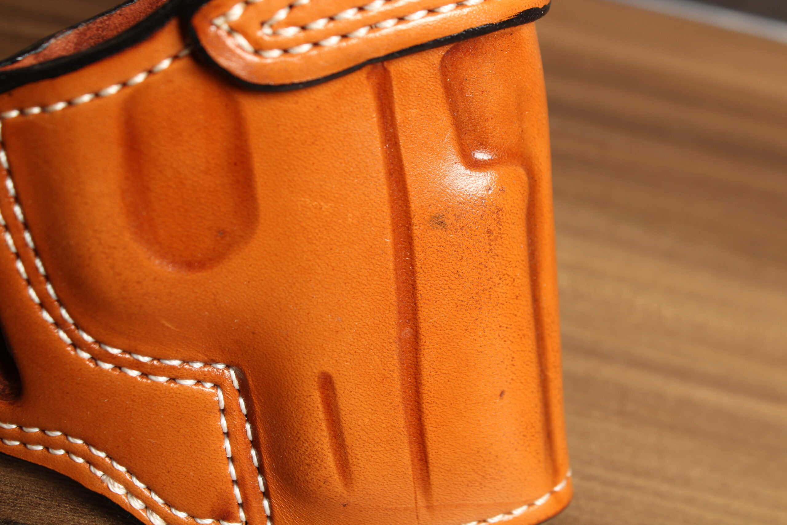 OVERSTOCK - Model Texas Strong Side OWB holster for S&W M&P Shield X, Tan, RH, Suede lined, BLEM SEE PICS