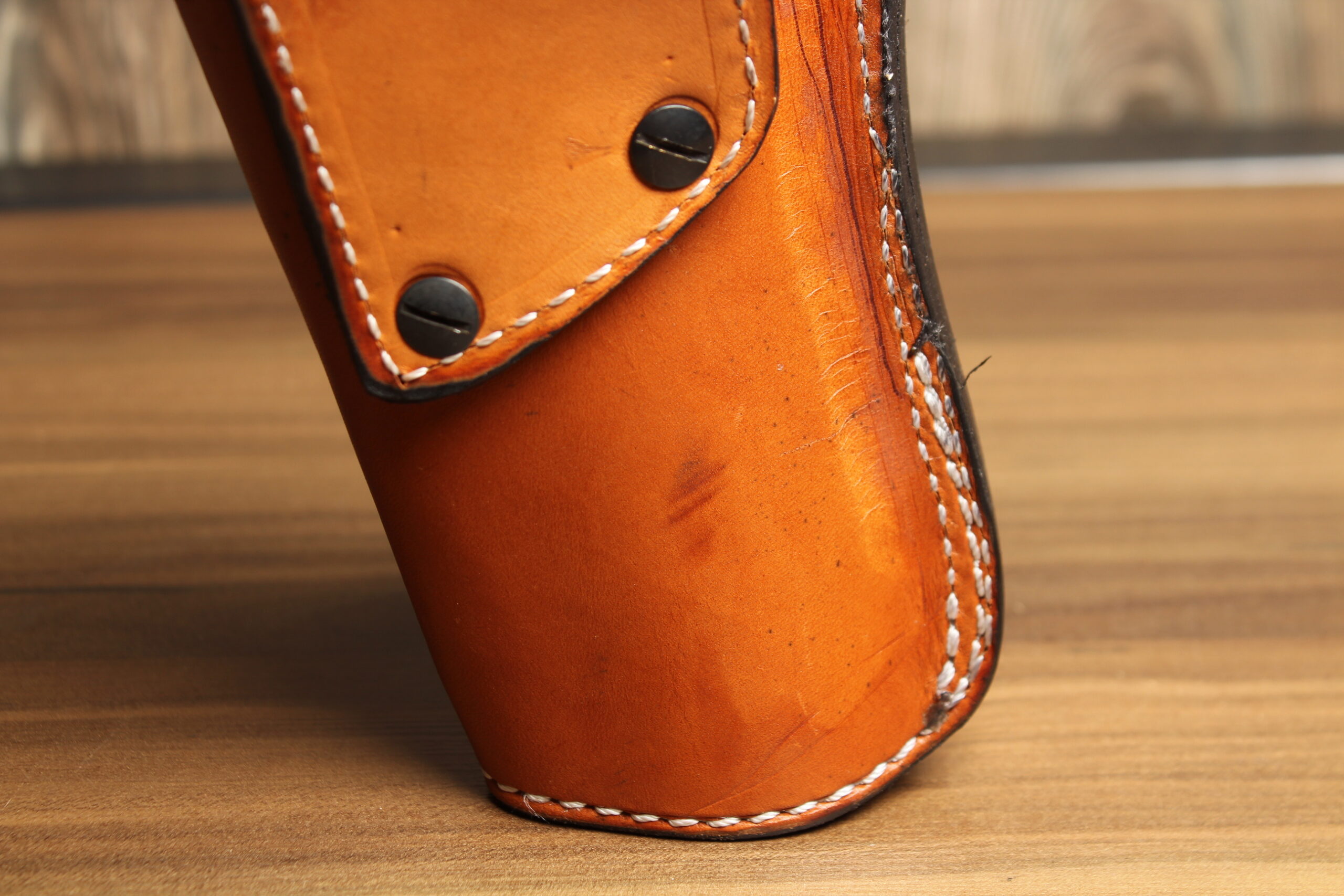 OVERSTOCK - Model IDJ holster for 6.5" Desert Eagle, Saddle tan, RH, Hand tooled finish, Blem/marked